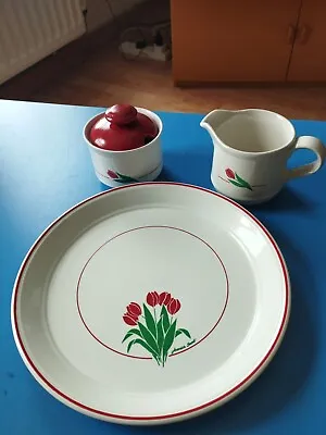 Buy Kiln Craft Nova Montserrat Tulip Milk Jug And Lidded Sugar Bowl + Dinner Plate. • 12£