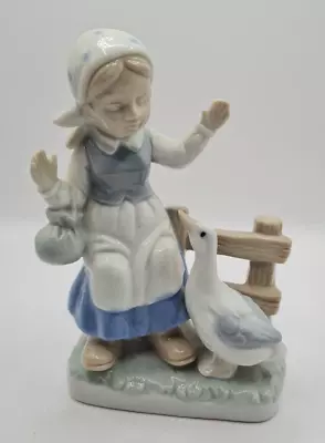 Buy LLADRO/NAO STYLE YOUNG Girl With Goose • 25£
