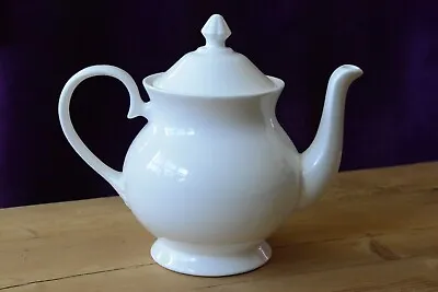 Buy Sussex Fine Bone China 6 Cup Teapot • 20£