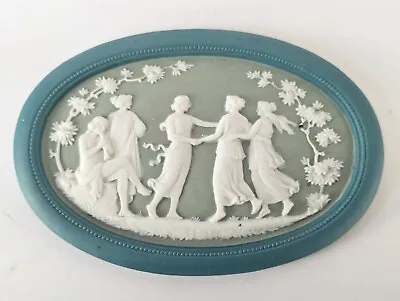 Buy Tri Colour Wall Plaque Volkstedt ? - Not Stamped Wedgwood • 40£