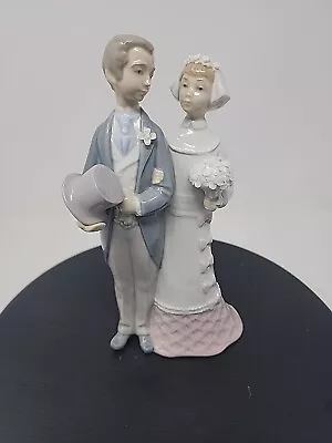 Buy Wedding Couple  Lladro # 4808 Wedding Anniversary  • 71.15£