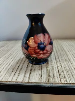 Buy Vintage Moorcroft Pottery Flower Blue Vase  • 42.63£