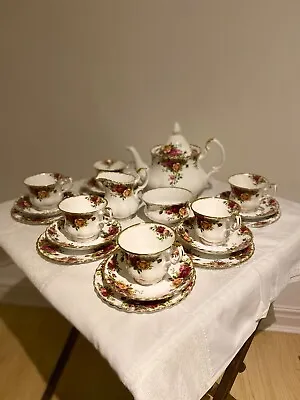 Buy Royal Albert Old Country Roses Tea Set For Six • 50£