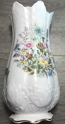 Buy Vintage Aynsley ‘Wild Tudor’ Fine Bone China Flower Vase - 21cm • 14£