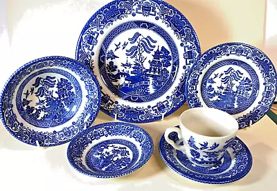 Buy 18-piece Set  Old Willow : 3 Each: Cups,Saucers,Bowls,10 Plates,7 Plates,Fruit • 28.95£