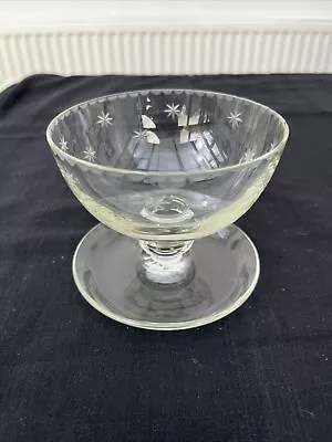 Buy Vintage Glass Sundae/Dessert Footed Bowl Etched Star Design 1970's - 9x10cm. • 4£