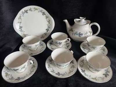 Buy Royal Doulton 'Burgundy' Tea Pot, 6  Tea Cups & Saucers, And Cake Plate • 9.99£