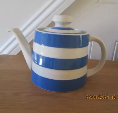 Buy Cornish Ware Blue & White Tea Pot Clover Leaf Stamped • 45£