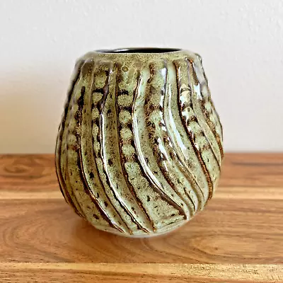 Buy Iden Pottery Rye Sussex Hand Made Green Ribbed Glazed Vase  1970s • 27.64£