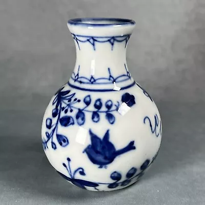 Buy A Vintage Miniature 8.5cm 'Meissen Blue Onion' Style Baluster Vase • 25£