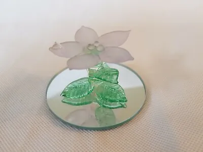 Buy Two Different Vintage Glass Flower Ornaments On Mirrored Base  • 9.99£