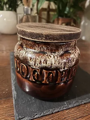 Buy Fosters Pottery Coffee Jar • 10£