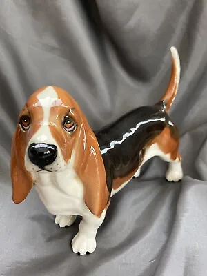 Buy Beswick Basset Hound Dog Figurine - REPAIRED • 8£