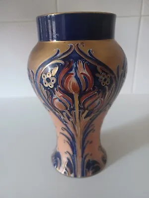 Buy William Moorcroft Pottery Vase • 50£
