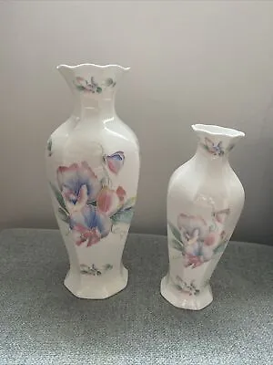 Buy Aynsley Set Of 2 Vases / Little Sweetheart Pattern  • 7£