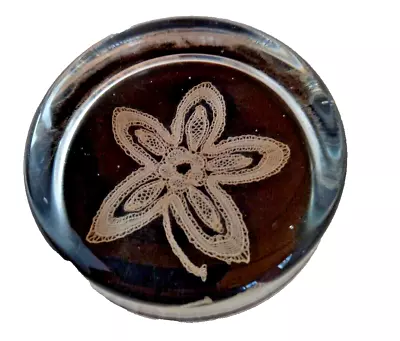 Buy Vintage Glass Paperweight With Old Antique Hand Lace Flower • 10.50£