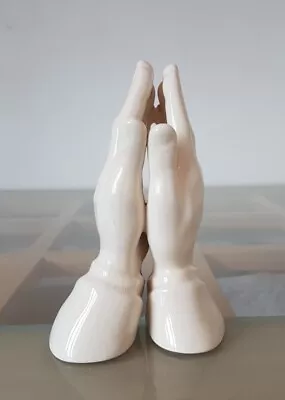 Buy VINTAGE Anglian Pottery- Handcrafted Religious Praying Hands- Beige Lincolnshire • 14.90£
