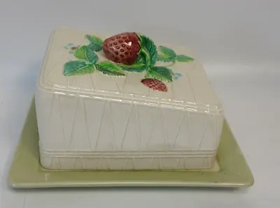 Buy Beswick Art Deco Vintage Strawberry Pattern Butter/ Cheese Dish • 30£