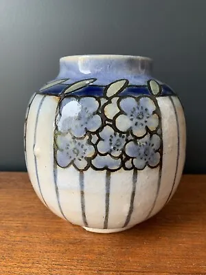 Buy Art Deco 1920s Annie Lyons Royal Doulton Blue/White Floral Globe Vase • 40£
