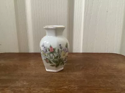 Buy Small Vintage Aynsley Fine Bone China Wild Tudor Flower Vase • 1.99£