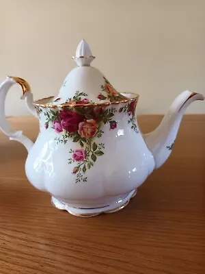 Buy Royal Albert Old Country Roses Large Teapot • 28£
