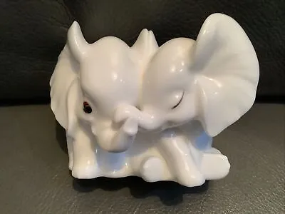 Buy Royal Osborne White Bone China Elephant Couple Ornament-3211, Ex Con, Malasia • 8.99£
