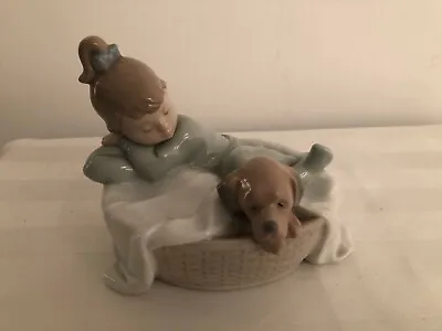 Buy Attractive NAO/LLADRO China Figure/ Girl & Dog In A Basket  • 43.50£