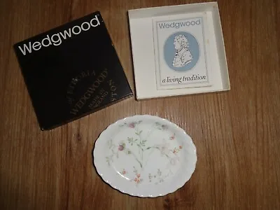 Buy Wedgwood 'campion' Bone China Twist Floral Scalloped Edge Dish 12.5 Cm Immac Con • 3.99£