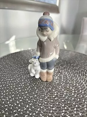 Buy Lladro Figurine #5238 Eskimo Boy With Pet Polar Bear • 40£