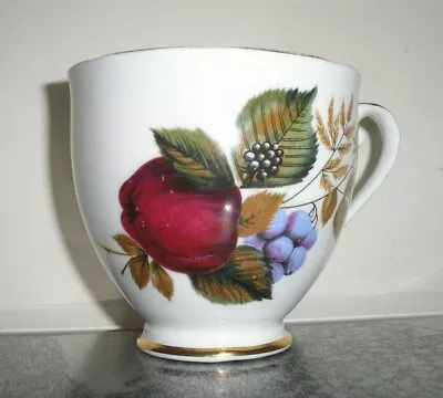 Buy Royal Grafton Fine Bone China Tea Cup Berry Pattern • 3.20£