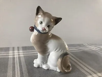 Buy Nao By  Lladro 5  Kitten/Cat With Bell Figurine VGC • 13£
