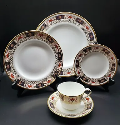 Buy Royal Crown Derby DERBY BORDER 5 Piece Place Setting (S) • 105.65£