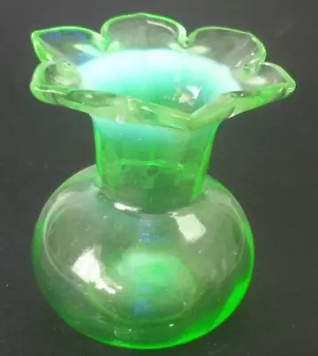 Buy Stourbridge Whitefriars Green Uranium Opaline Vaseline Glass Vase C1900 • 45£