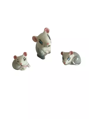 Buy Wade Whimsies Happy Family Mouse Mice Set Pink Tails Vintage Charity Listing • 24.99£