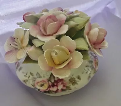Buy Queen Anne Porcelain Flower Bouquet • 12.50£