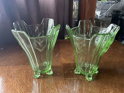 Buy 2x Green Glass Vase Art Deco?? • 10£