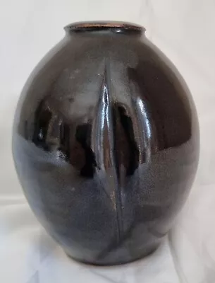 Buy Amanda Briers Tenmoku Stoneware Vase -  Leach Pottery • 60£
