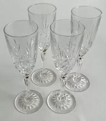 Buy 4 Elegant Cut Glass Champagne Flutes In Fine Condition • 21£