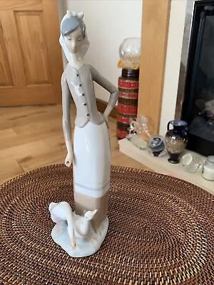 Buy Lladro Figure, Girl / Lady With Two Geese. Approx 28.5cm Tall • 25£
