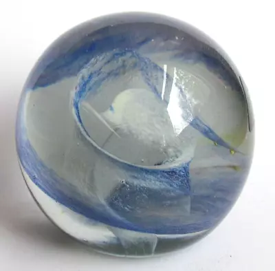Buy Isle Of Wight Glass Paperweight (10411) • 17.55£