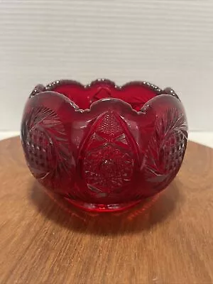 Buy Ruby Art Pressed Glass Bowl Whirling Star Scalloped Round Footed Rose • 23.97£