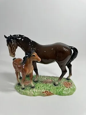 Buy Beswick England Model Of A Mare And Brown Foal On A Base. Beautiful Condition • 79.99£
