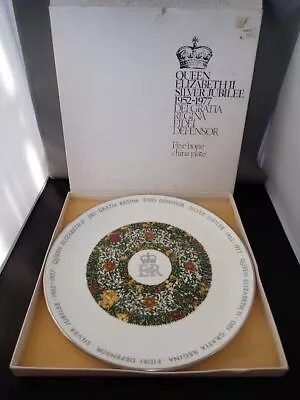 Buy Crown Staffordshire Fine Bone China Plate To Commemorate The Silver Jubilee • 15£