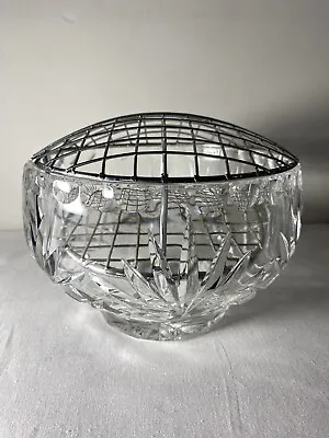 Buy Large Heavy Cut Class Bowl With Metal Mesh Lid -C • 10£