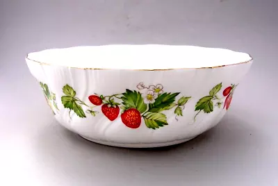 Buy Rosina China - Queen's - Virginia Strawberry -  Serving / Fruit Bowl - Gold Trim • 12£