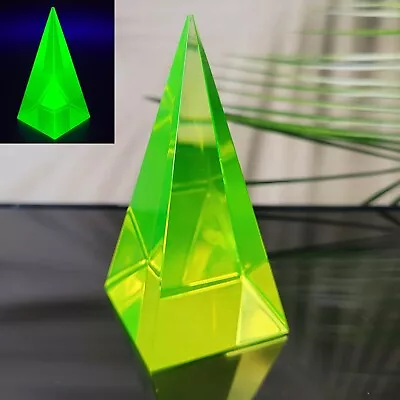 Buy Uranium Pyramid Vaseline Glass Yellow Clear Uranum Glass Art Glass • 35.37£