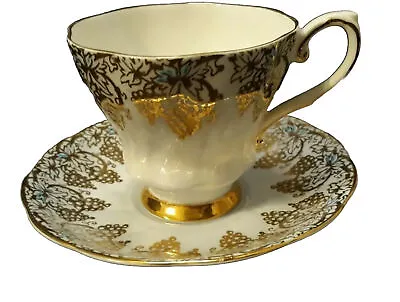 Buy Vintage Royal Grafton Fine Bone China Porcelain Tea Cup And  Saucer. • 21.60£