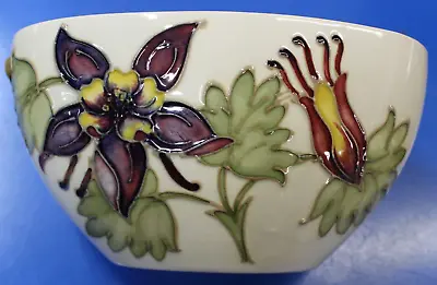 Buy RARE SIGNED Vintage  Moorcroft Floral Bowl 6.5  Across Ivory Pottery Mint Cond.! • 118.59£