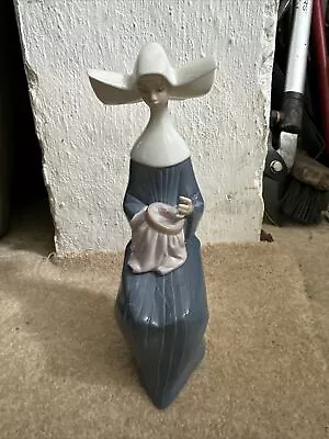Buy Lladro Sewing No. 5501 Nun Figurine • 50£