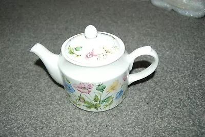 Buy Vintage China Ceramic White Sadler Tea Pot Made In England Flowers (Kowloon) • 7.95£
